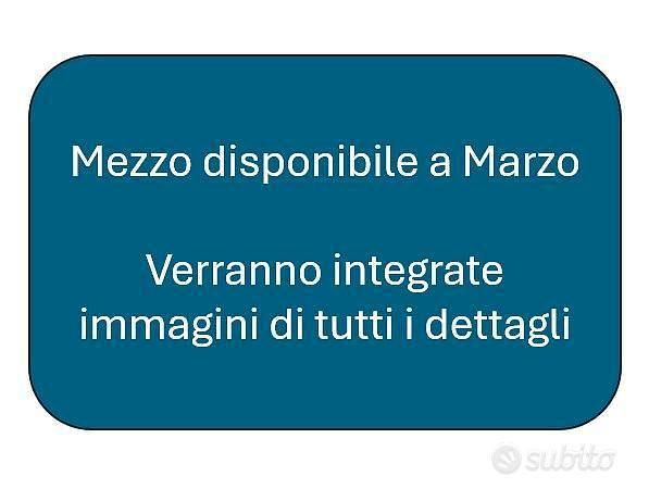 Usata BMW 218 150 CV (110 kW) 2017 Nero Station wagon