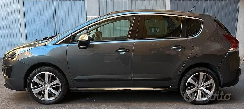 Usata Peugeot 3008 120 CV (88 kW) 2016 Grigio Monovolume