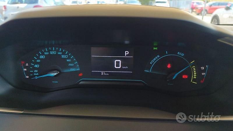 Nuova Peugeot 208 Style 2025 Bianco Utilitaria