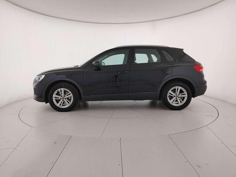Usata Audi Q3 150 CV (110 kW) 2020 Nero mito metallizzato SUV