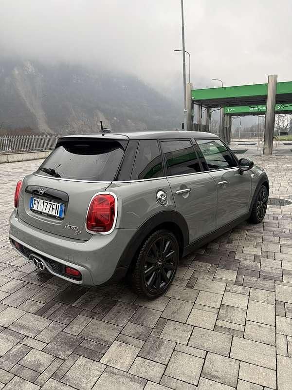 Usata Mini Cooper SD Hype 170 CV (125 kW) 2019 Utilitaria