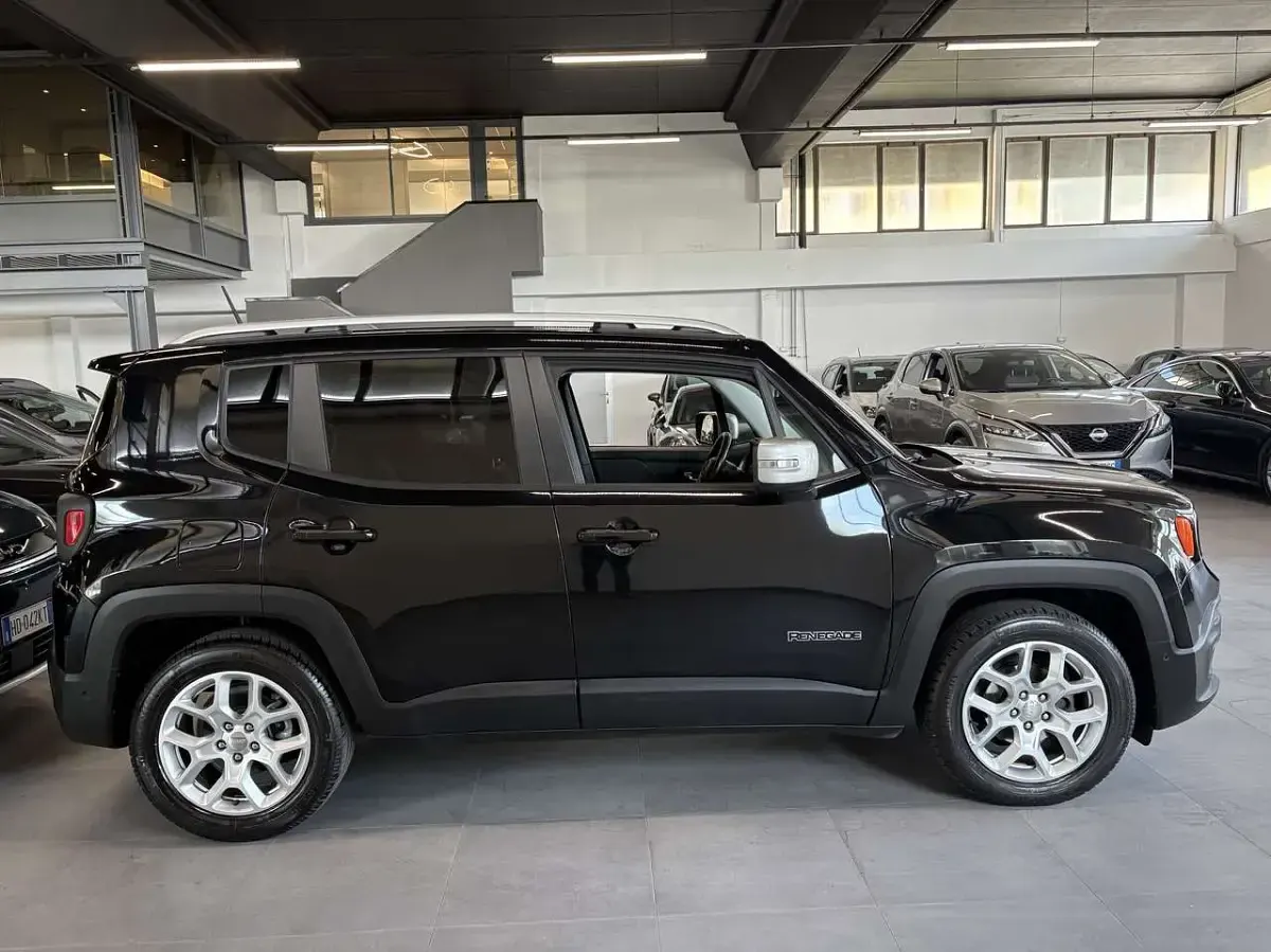 Usata Jeep Renegade Limited 120 CV (88 kW) 2017 Nero SUV
