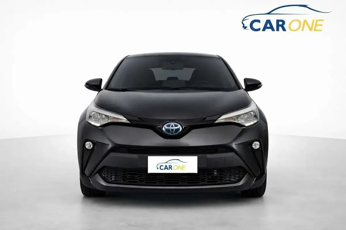 Usata Toyota C-HR Lounge 184 CV (135 kW) 2022 Argento SUV