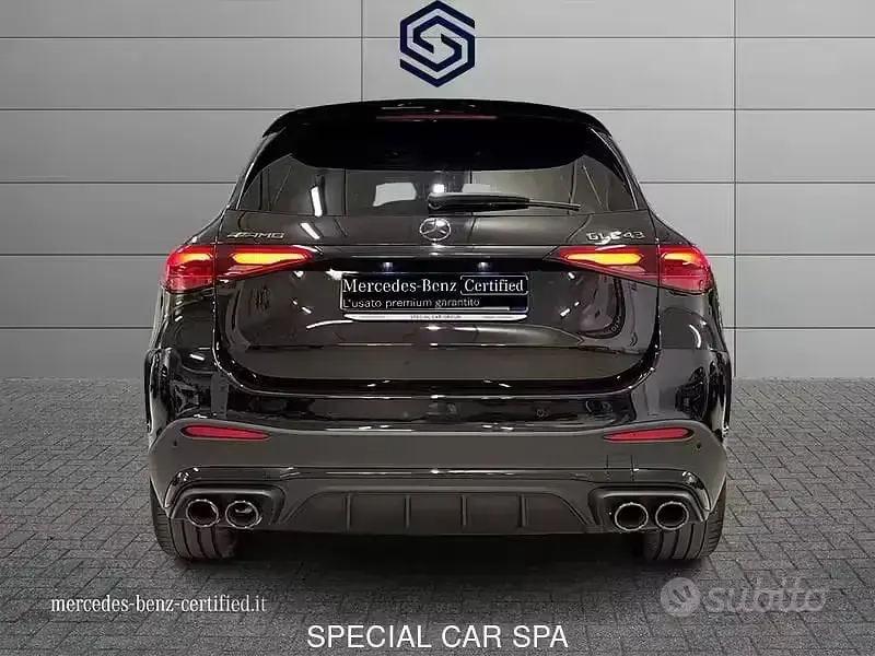 Usata Mercedes GLC43 AMG AMG line 422 CV (310 kW) 2024 Nero SUV