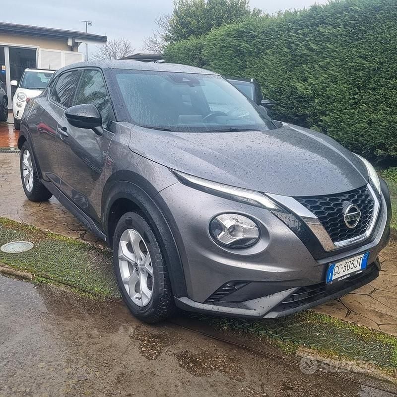 Usata Nissan Juke Tekna 117 CV (86 kW) 2020 Grigio SUV