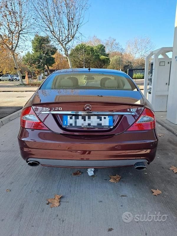 Usata Mercedes CLS320 224 CV (164 kW) 2009 Berlina