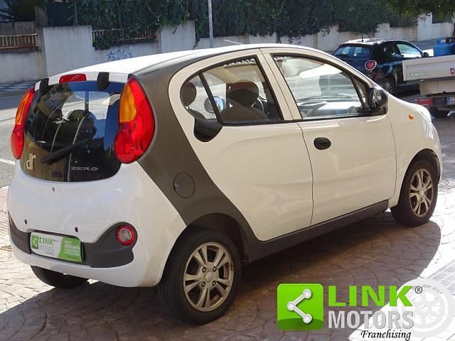 Usata DR Zero 69 CV (50 kW) 2019 Bianco Utilitaria