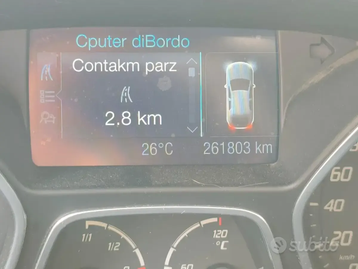 Begagnad Ford Focus 115 HK (84 kW) 2011 Svart Kombi