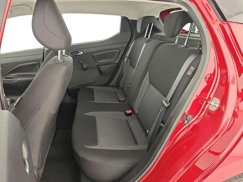 Usata Nissan Micra Acenta 92 CV (67 kW) 2022 Rosso Utilitaria