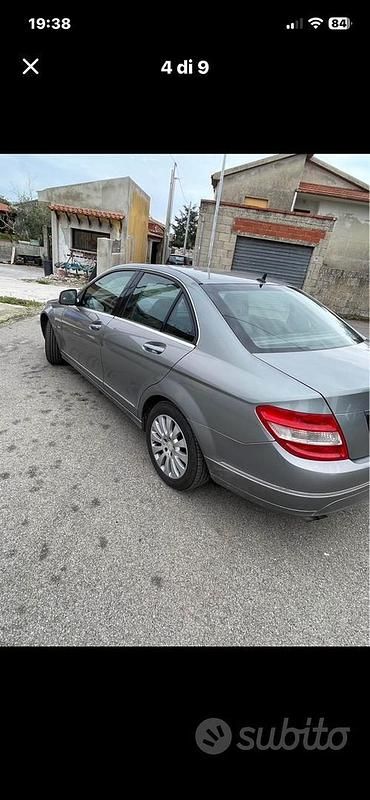 Usata Mercedes C200 2012 Grigio Berlina