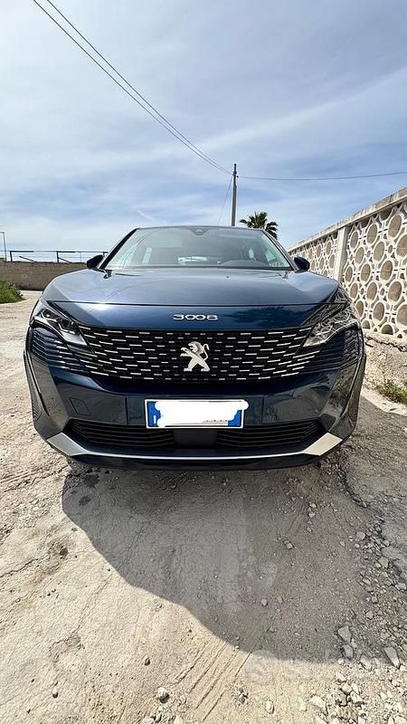 Usata Peugeot 3008 2020 Blu Berlina
