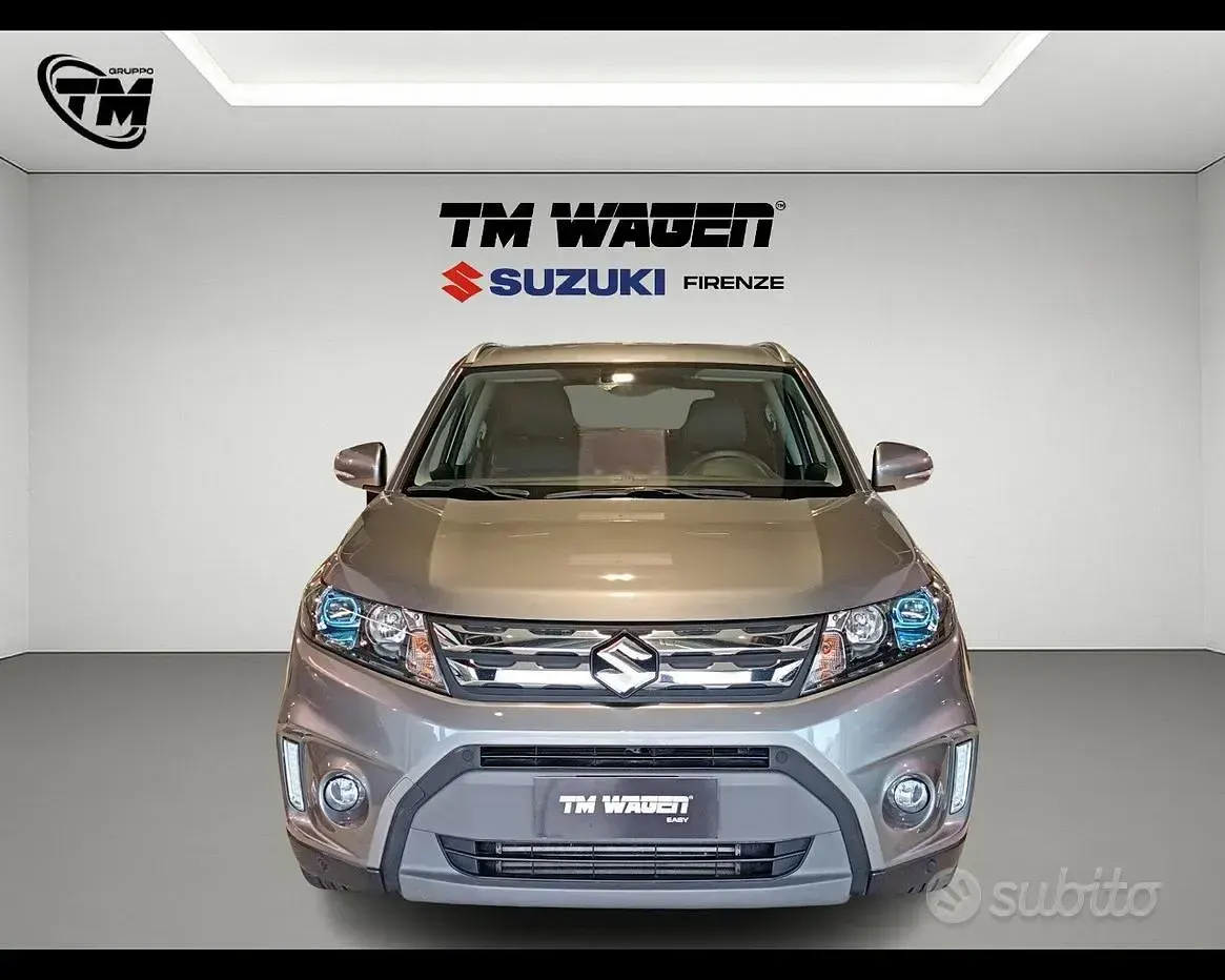Usata Suzuki Vitara 120 CV (88 kW) 2018 Grigio SUV