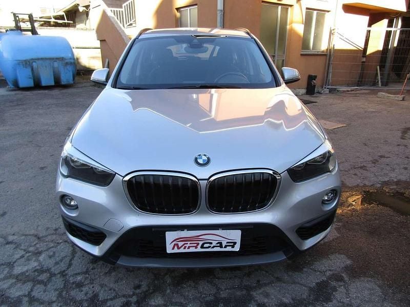 Usata BMW X1 Efficient Dynamics 150 CV (110 kW) 2018 Argento metallizzato SUV
