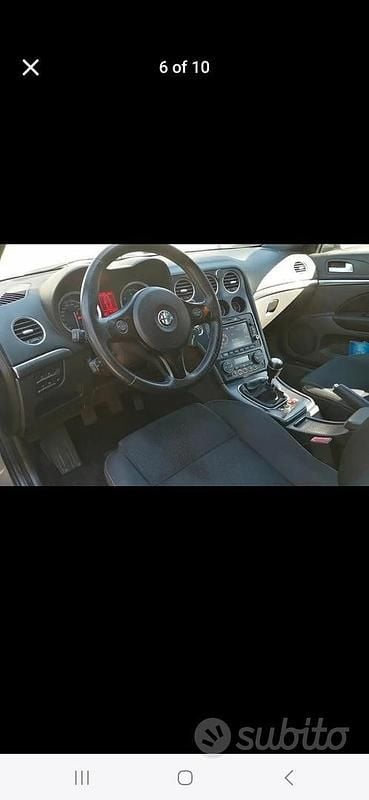 Usata Alfa Romeo Giulietta 150 CV (110 kW) 2012 Grigio Utilitaria