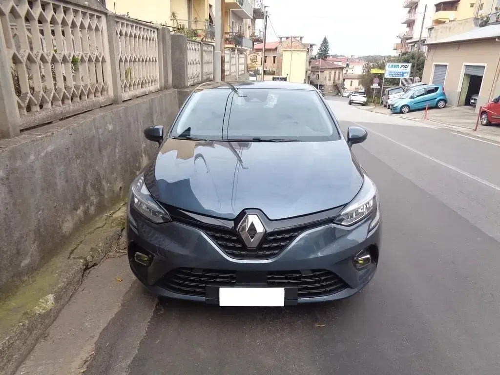 Usata Renault Clio V Business 86 CV (63 kW) 2020 Blu Berlina