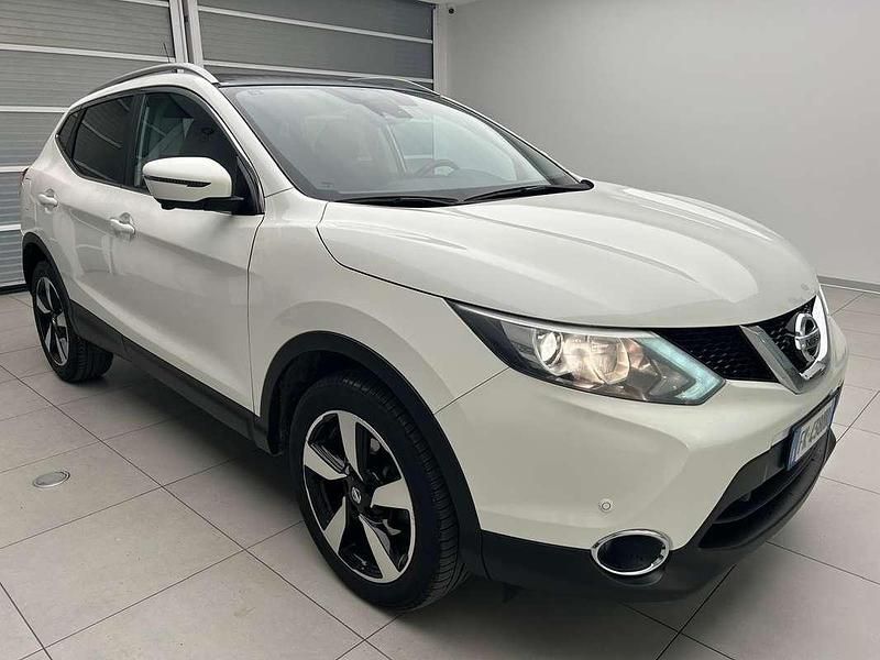 Usata Nissan Qashqai N-Connecta 110 CV (80 kW) 2017 SUV