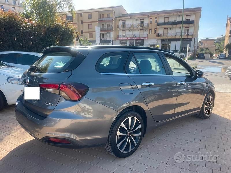 Usata Fiat Tipo 95 CV (69 kW) 2020 Grigio Station wagon