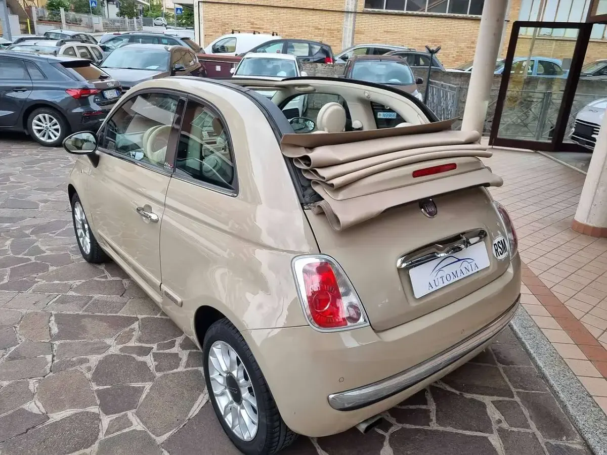 Usata Fiat 500C Lounge 95 CV (69 kW) 2014 Beige Cabrio