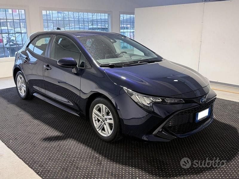 Usata Toyota Corolla Business Edition 98 CV (72 kW) 2022 Berlina
