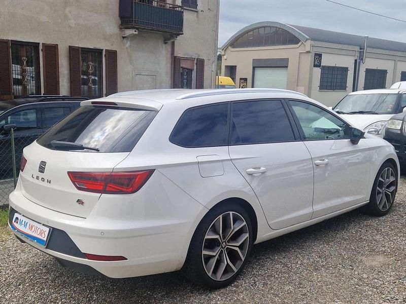 Usado Seat Leon FR 150 HP (110 kW) 2018 Branco Carrinha