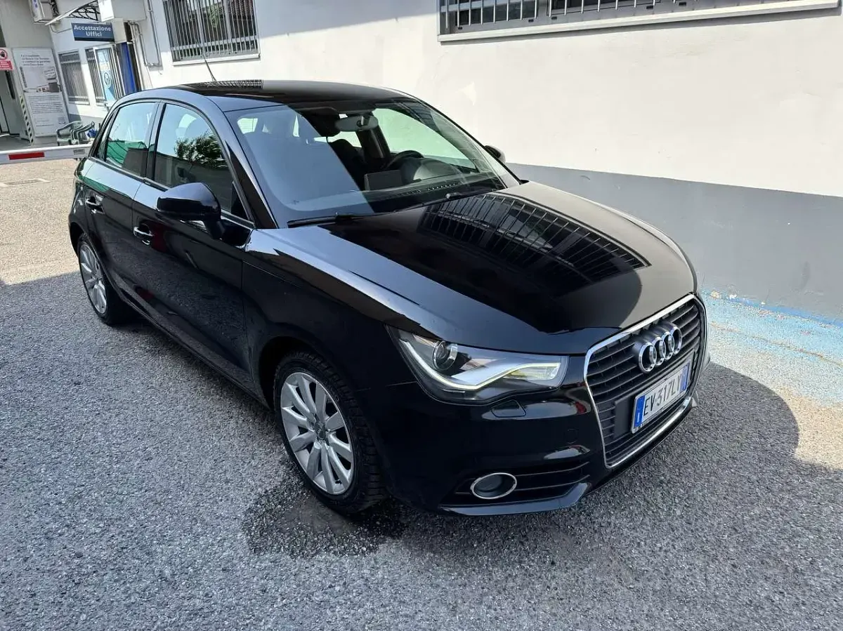 Usata Audi A1 Sportback S-Line 90 CV (66 kW) 2014 Nero Utilitaria