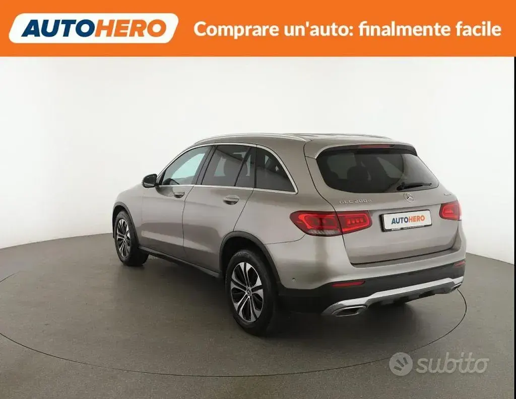 Occasion Mercedes GLC200 Executive 163 ch (119 kW) 2022 Gris SUV