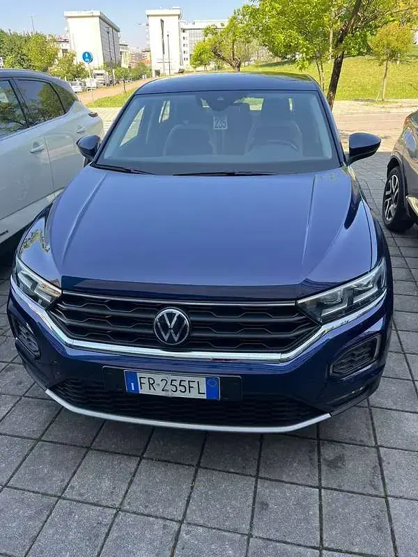 Usata VW T-Roc Advance 150 CV (110 kW) 2018 Blu/azzurro SUV
