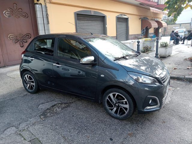 Usata Peugeot 108 Allure 72 CV (52 kW) 2020 Antracite metallizzato Utilitaria