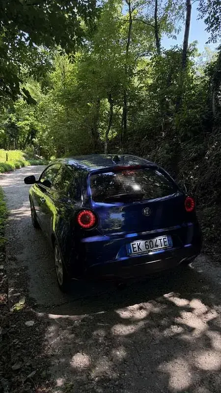 Usata Alfa Romeo MiTo Super 95 CV (69 kW) 2011 Blu/azzurro Utilitaria