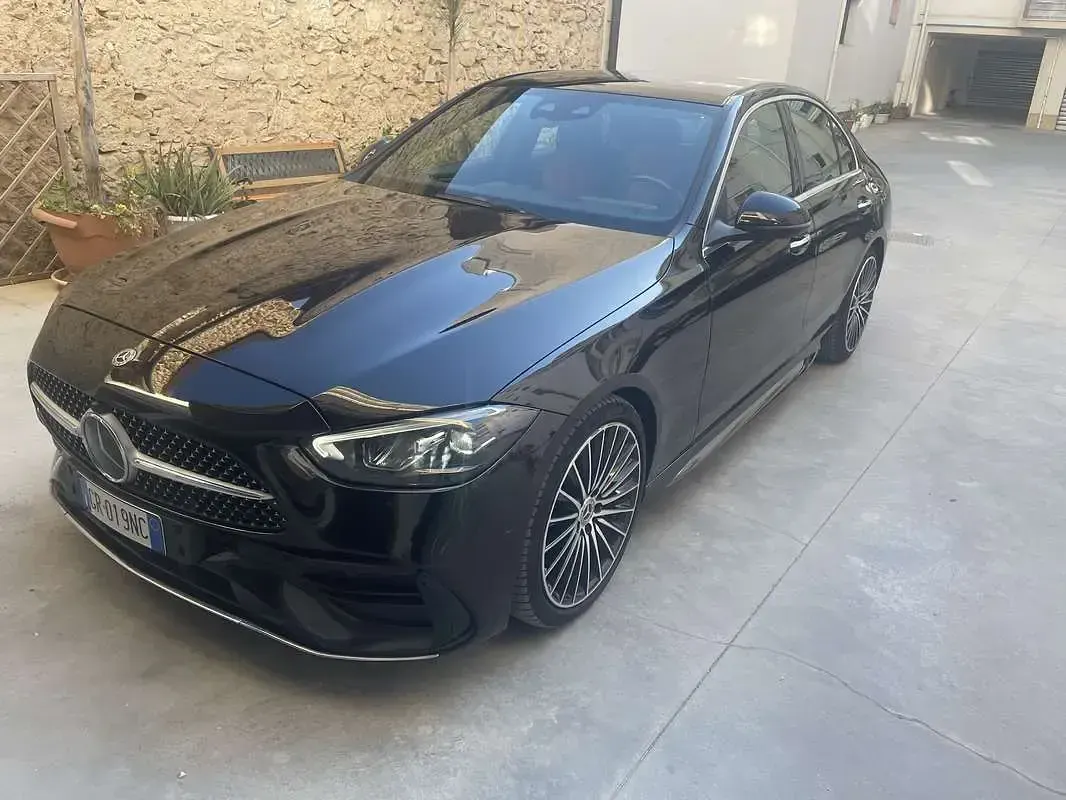 Usata Mercedes C200 AMG 184 CV (135 kW) 2024 Berlina