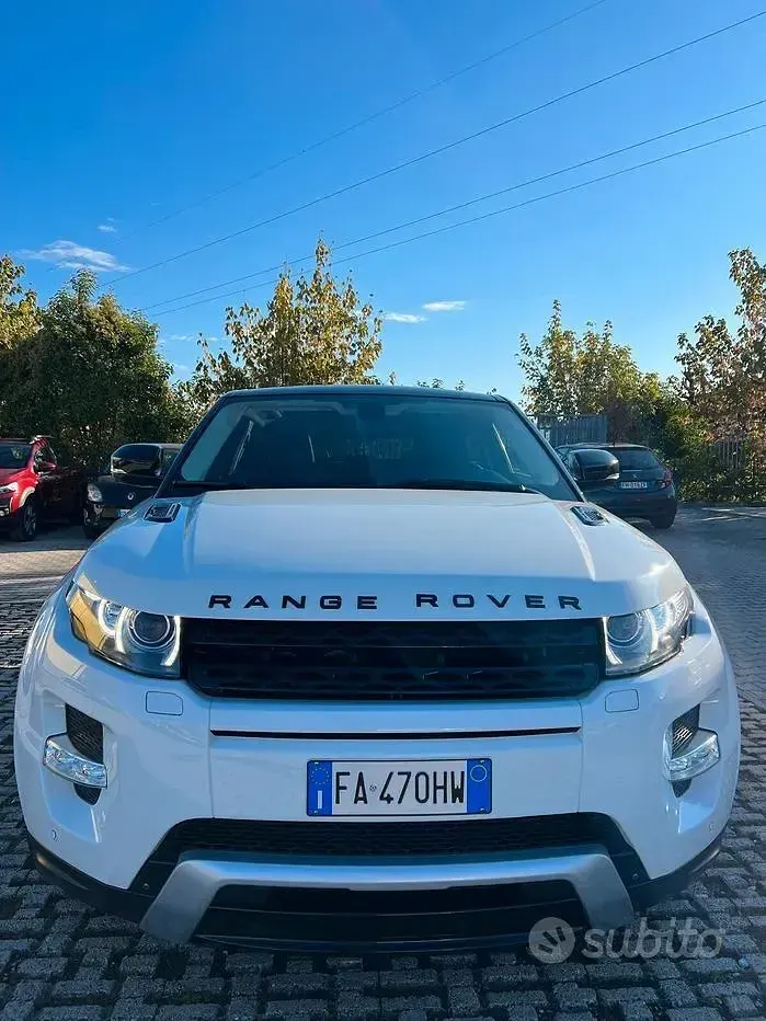 Usata Land Rover Range Rover evoque Prestige 190 CV (139 kW) 2015 Bianco Coupé
