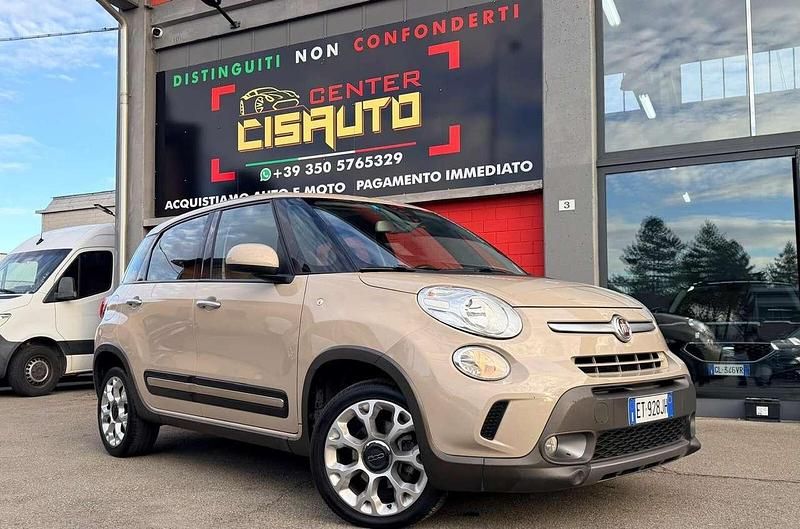 Beige Usata 2014 Fiat 500L Trekking Monovolume | 7999 € (Buon prezzo) - Immagine 1/4