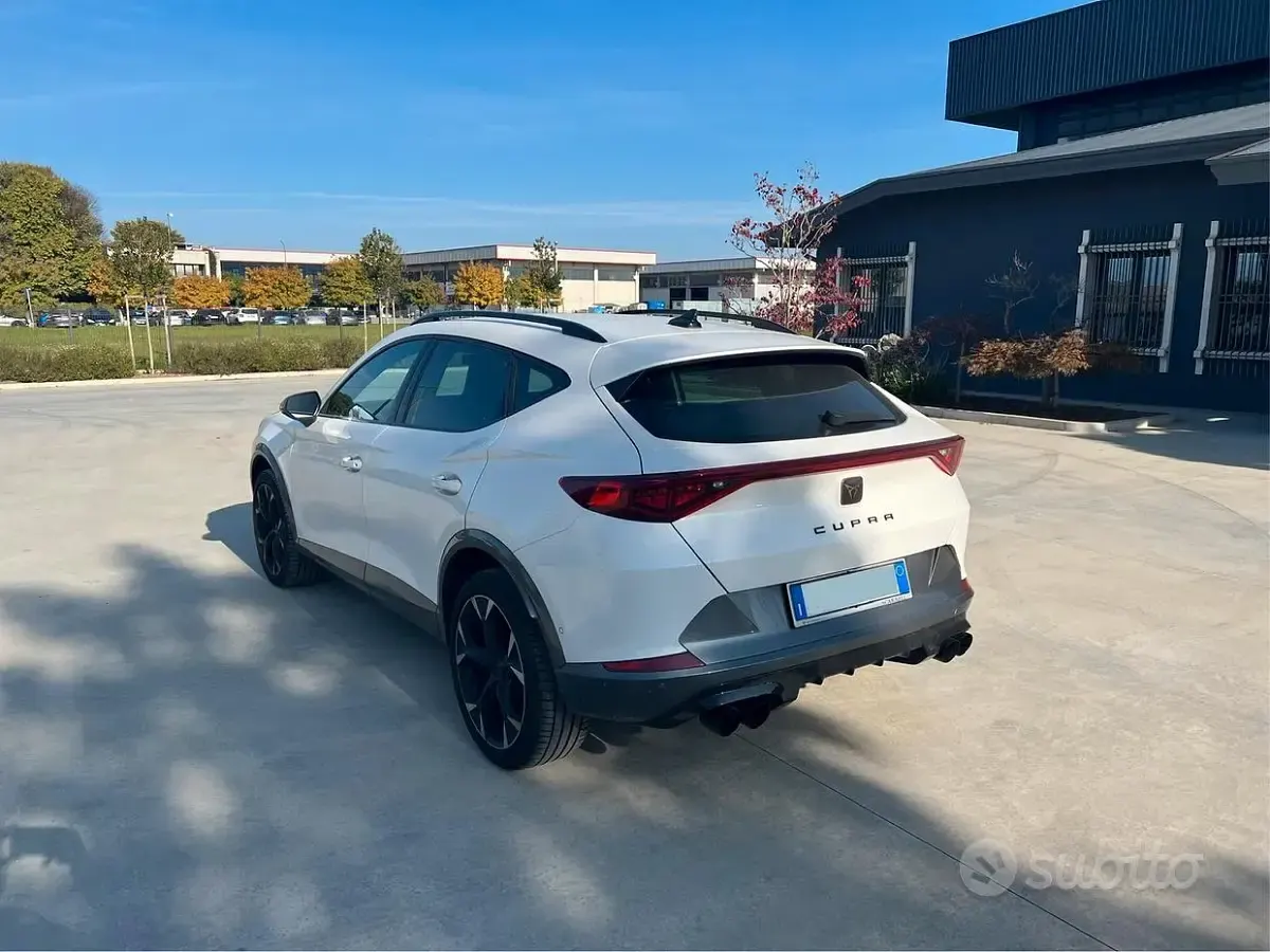 Usata Cupra Formentor 150 CV (110 kW) 2023 Bianco SUV