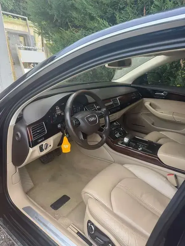 Usata Audi A8 250 CV (183 kW) 2012 Berlina