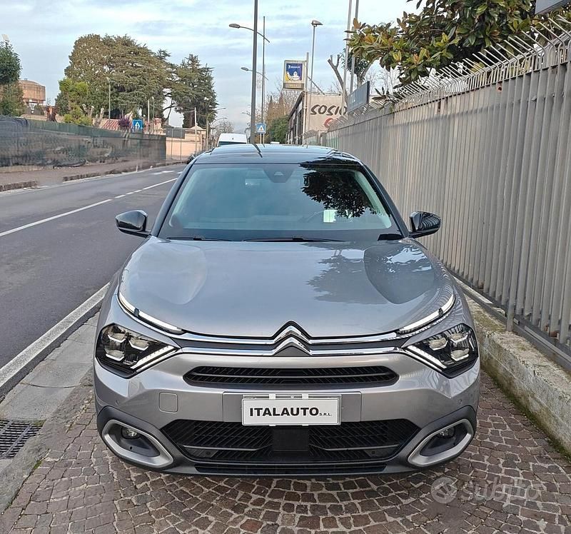 Usata Citroën C4 Shine 130 CV (95 kW) 2021 Grigio Berlina
