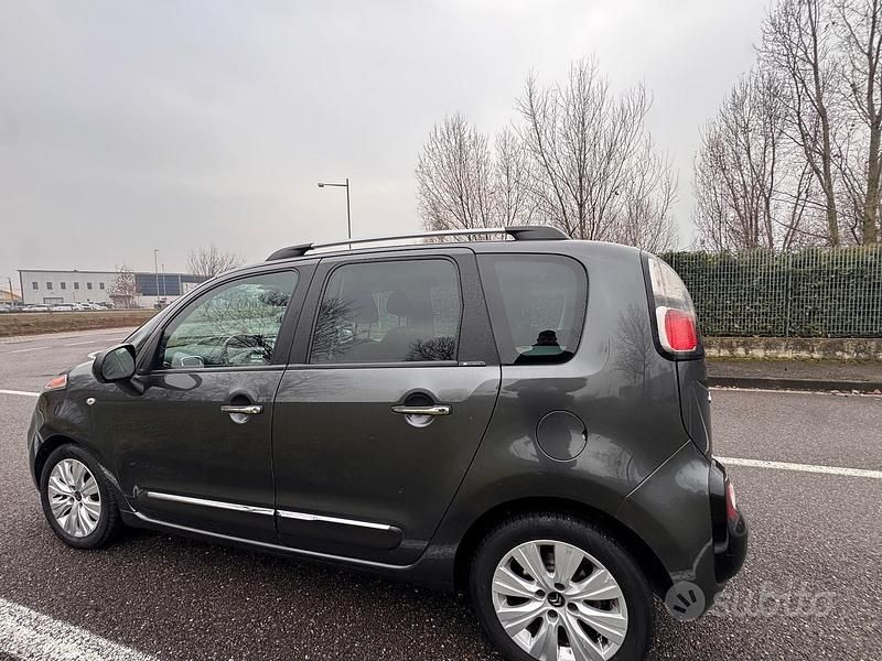 Usata Citroën C3 Picasso Exclusive 110 CV (80 kW) 2017 Grigio Monovolume