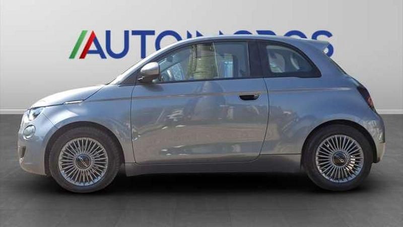 Usata Fiat 500e Icon 42 kW (58 CV) 2022 Grigio Berlina