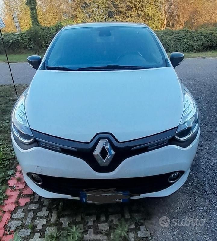 Usata Renault Clio IV 90 CV (66 kW) 2015 Bianco Berlina