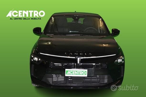 Nuova Lancia Ypsilon 101 CV (74 kW) 2025 Nero Utilitaria