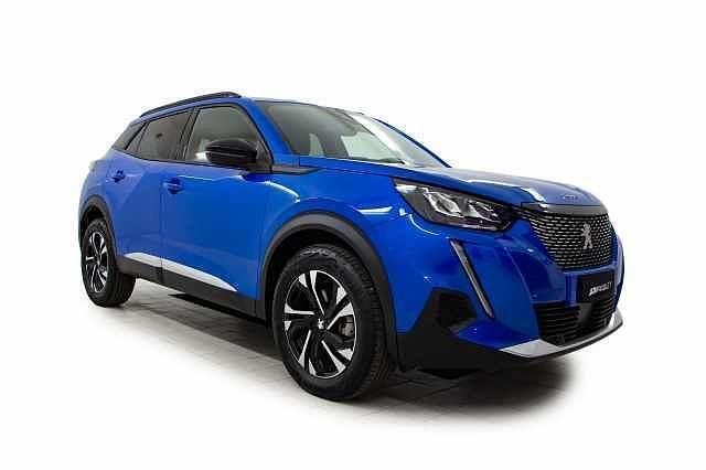 Usata Peugeot 2008 Allure 131 CV (96 kW) 2023 Blu/azzurro SUV