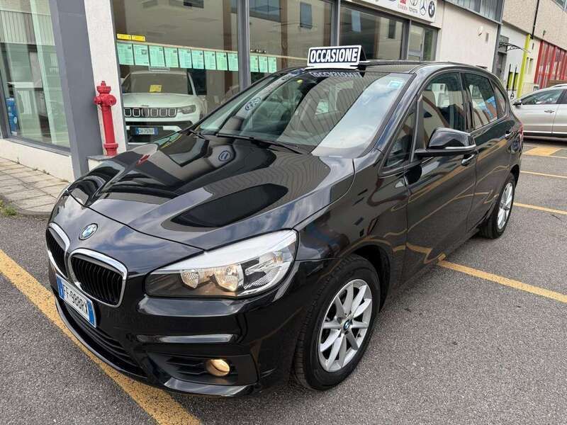 Nero Usata 2016 BMW 218 Active Tourer Advantage Monovolume | 12.500 € (Buon prezzo) - Immagine 1/4