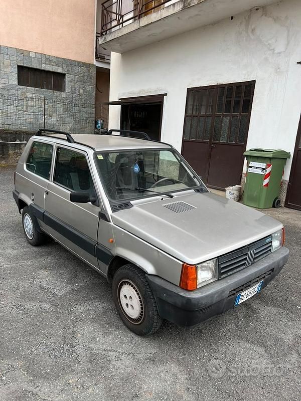Usata Fiat Panda 39 CV (28 kW) 2000 Grigio Utilitaria