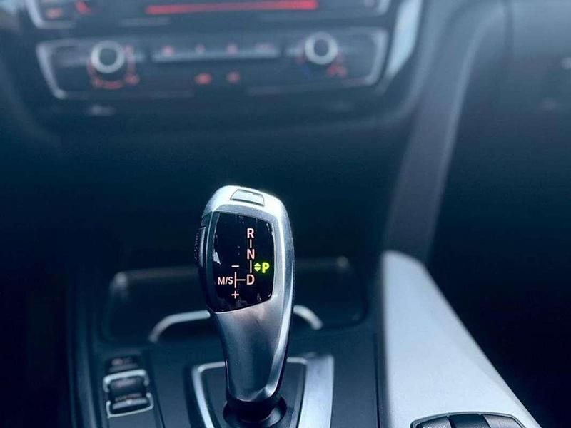 Usata BMW 318 Gran Turismo Advantage 150 CV (110 kW) 2016 Nero Berlina