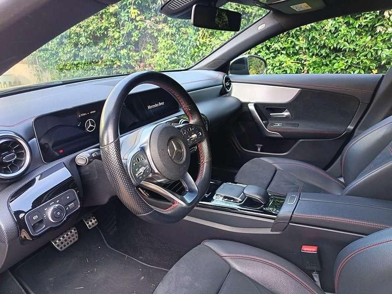 Usata 2020 Mercedes CLA180 Shooting Brake Premium Station wagon | 23.500 € (Buon prezzo) - Immagine 1/4