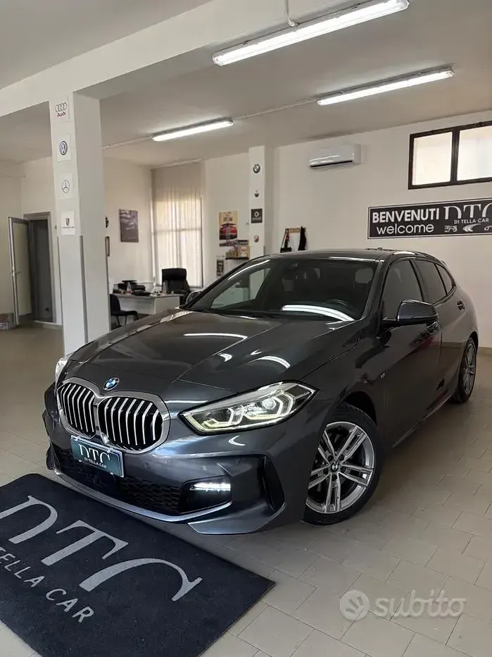 Usata BMW 118 M Sport 150 CV (110 kW) 2021 Grigio Utilitaria
