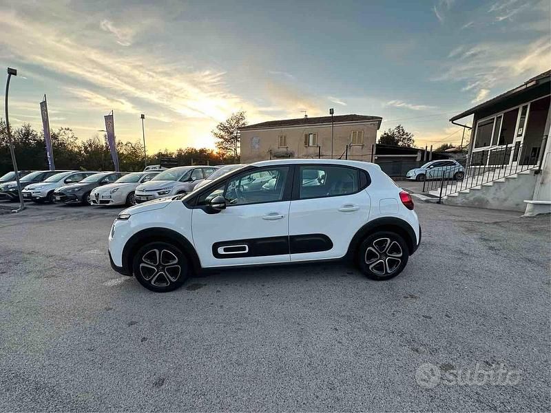 Usata Citroën C3 Feel 102 CV (75 kW) 2022 Bianco Utilitaria