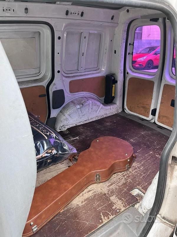 Usata VW Caddy 2005 Monovolume