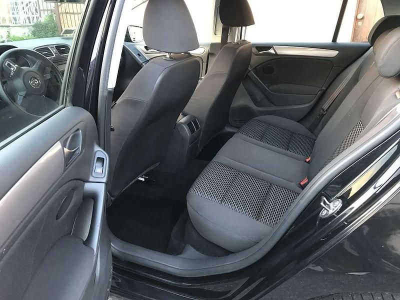 Usata VW Golf VI Trendline 110 CV (80 kW) 2009 Utilitaria