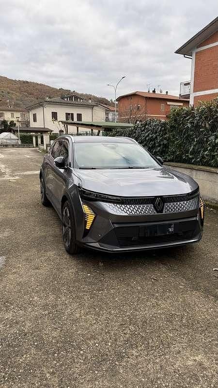 Nuova 2025 Renault Scenic E-Tech Komfort SUV | 29.800 € - Immagine 1/4