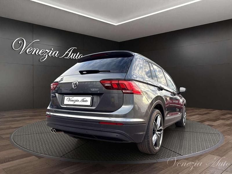 Usata VW Tiguan 150 CV (110 kW) 2020 Grigio SUV
